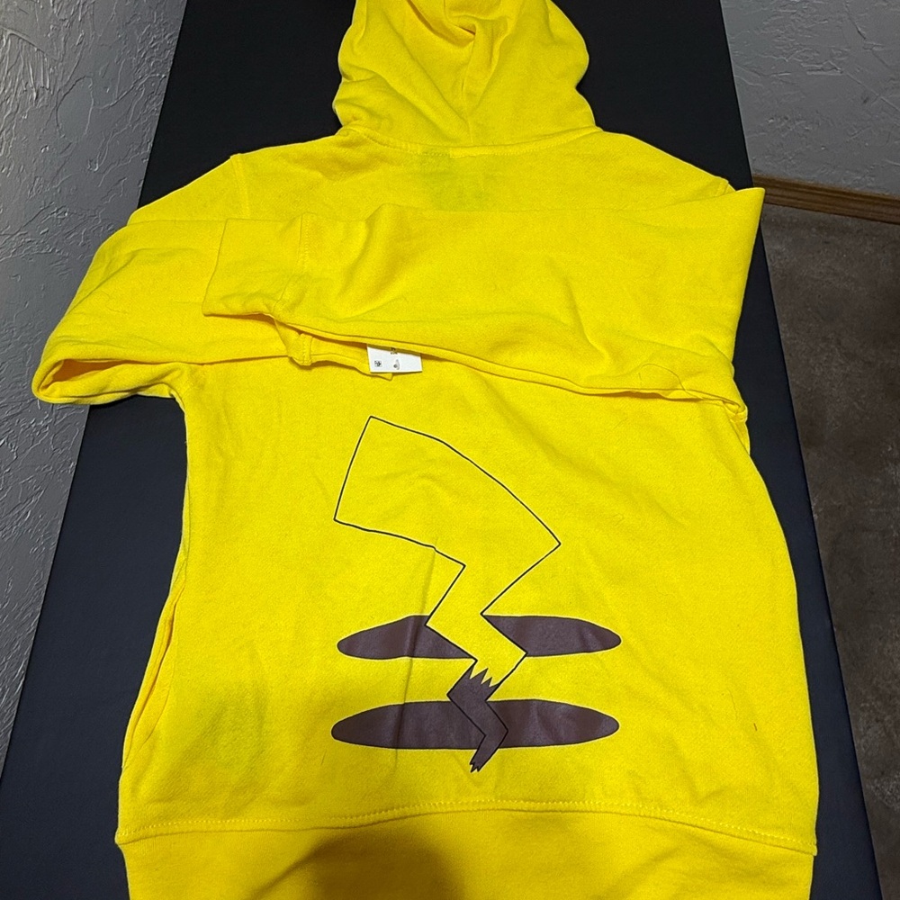 NWT Yellow Pokemon Pikachu Full Zip Hoodie with Poke Ball Accents Boys L - Picture 3 of 7